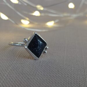 Anillo de lluvia de estrellas